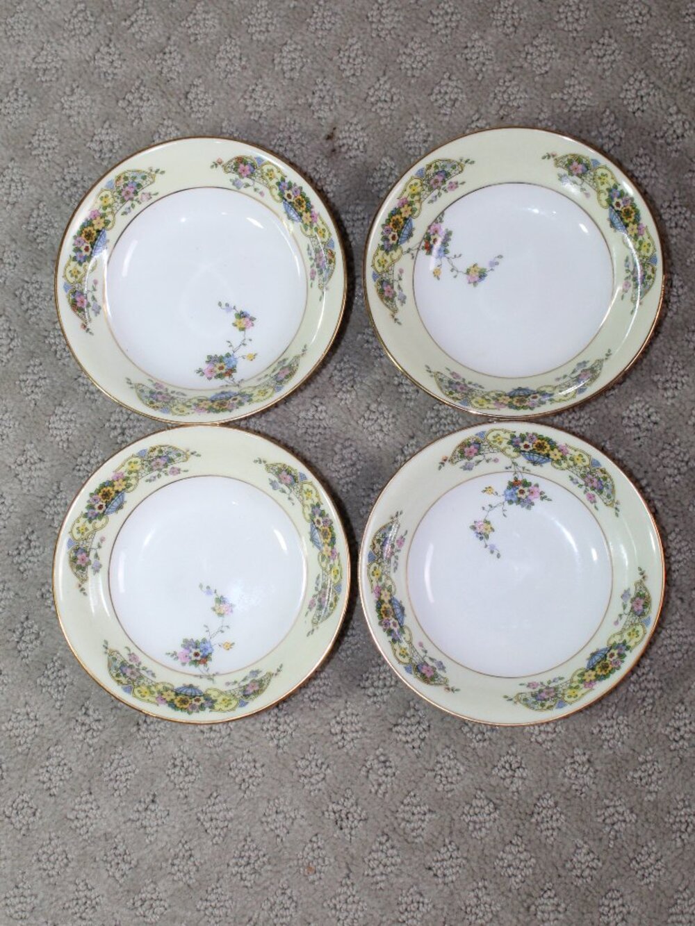 Set of 4 Thomas Bavaria Asturia Gold Trimmed Floral 5" Small Dessert/Berry Bowls